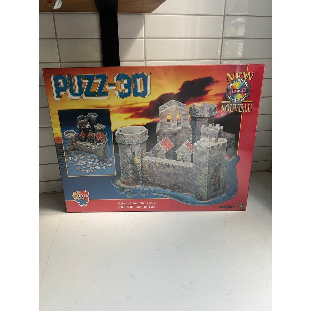 Wrebbit Puzz-3D Citadel on the Lake 1001 Piece 3D Jigsaw Puzzle Factory Sealed